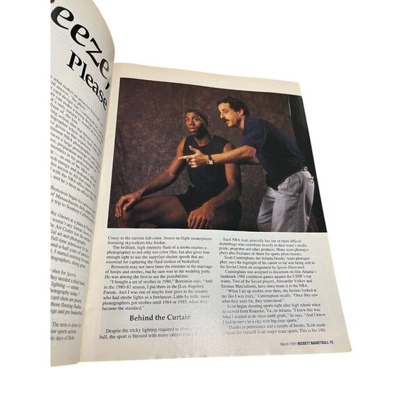 Beckett Basketball Monthly Price Guide March 1991 Issue 8 - Drexler/Magic/Miller - Picture 3 of 5